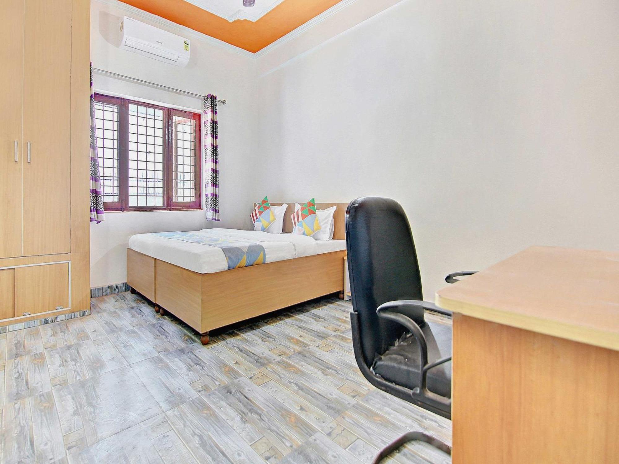 Home 78802 Balaji Bhawan Jhājra Dış mekan fotoğraf