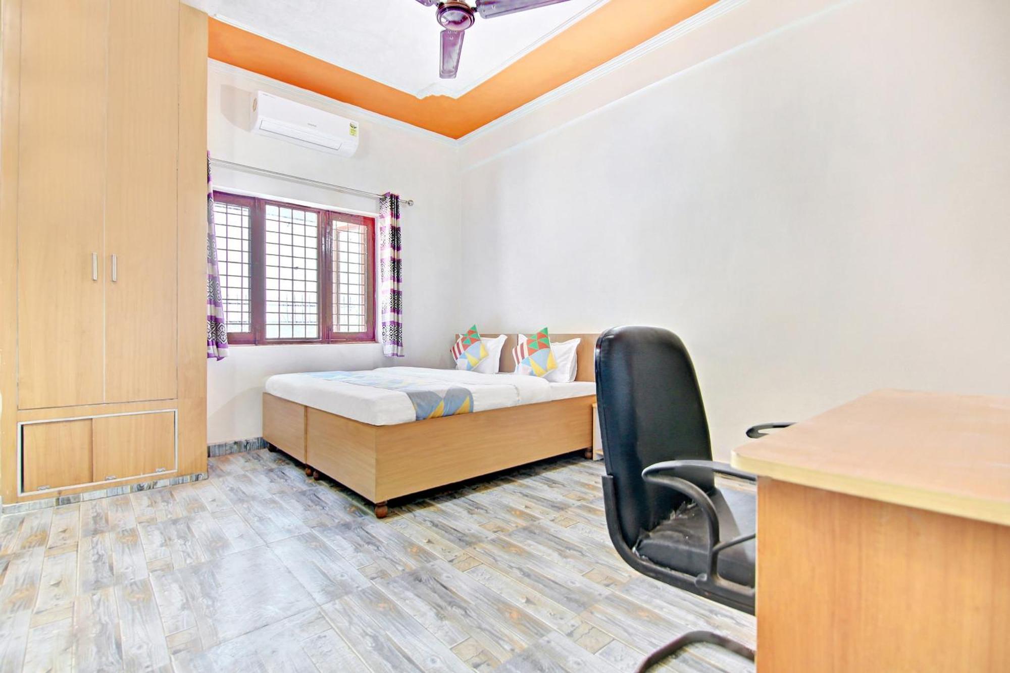 Home 78802 Balaji Bhawan Jhājra Dış mekan fotoğraf