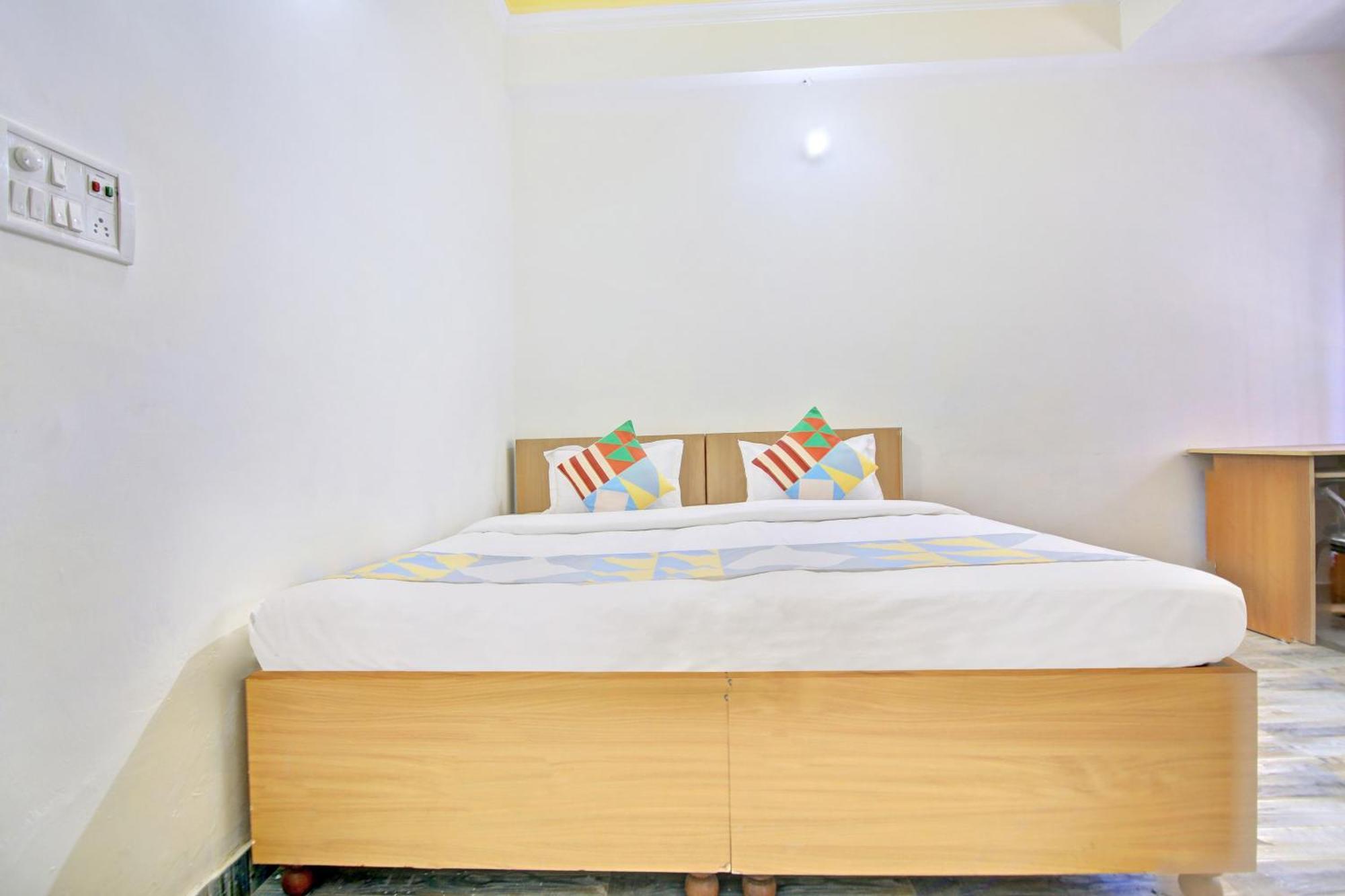 Home 78802 Balaji Bhawan Jhājra Dış mekan fotoğraf