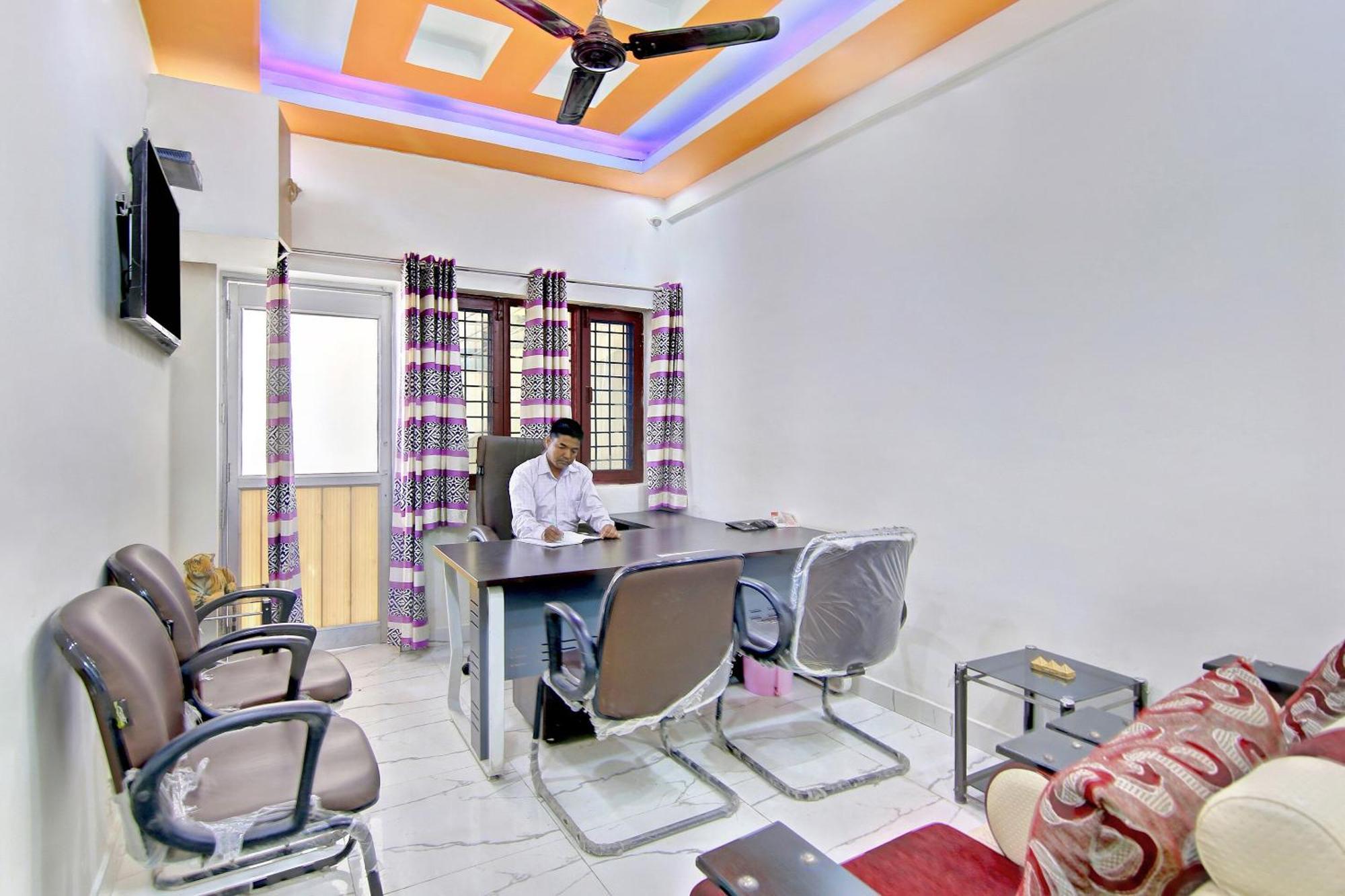 Home 78802 Balaji Bhawan Jhājra Dış mekan fotoğraf